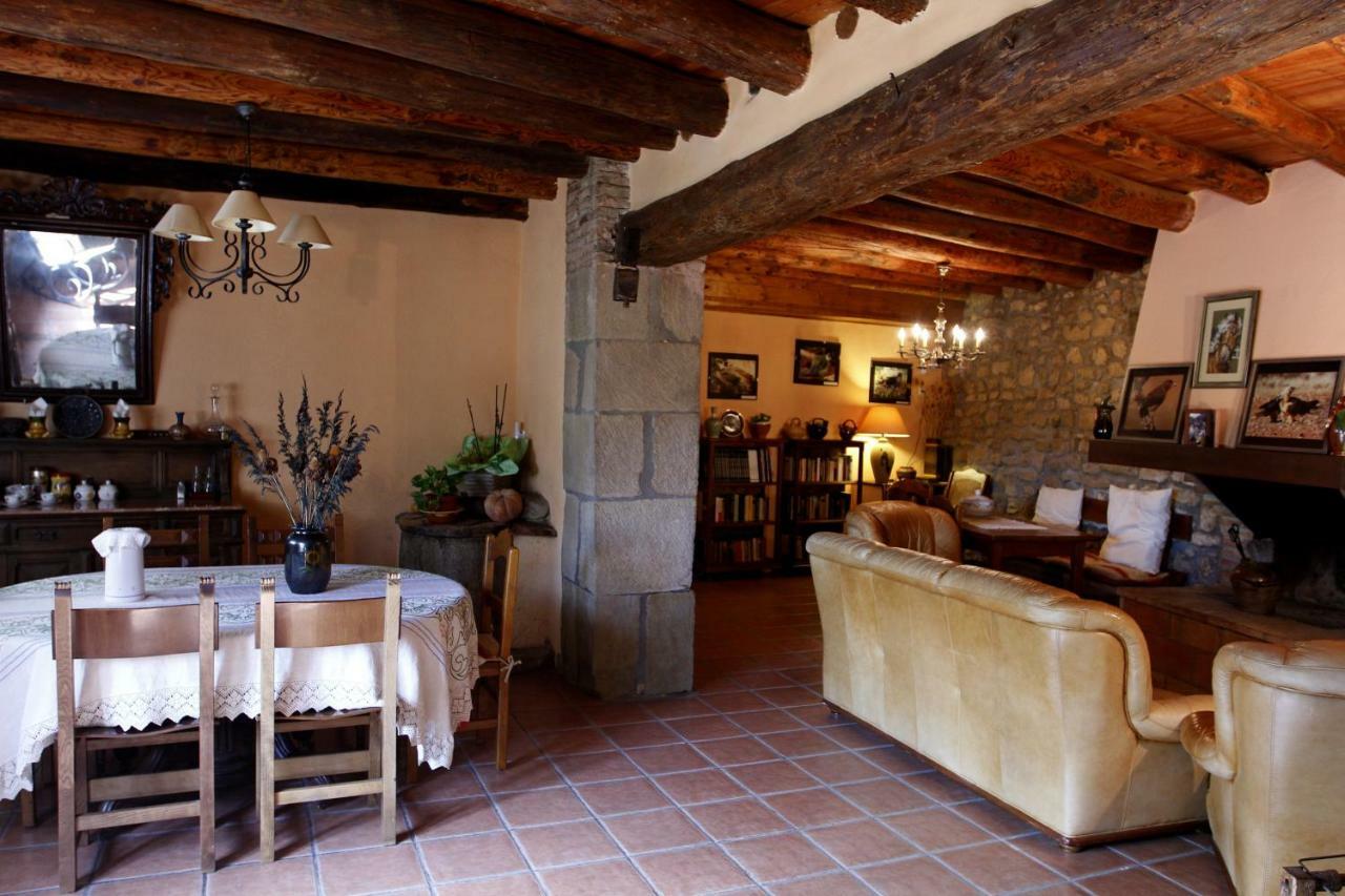 Affittacamere Casa Oliban Arbaniés Esterno foto