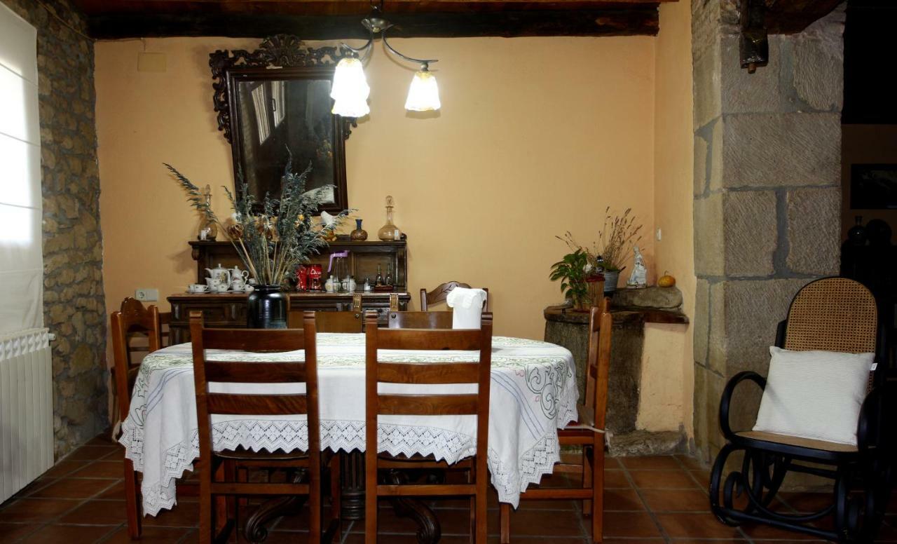 Affittacamere Casa Oliban Arbaniés Esterno foto