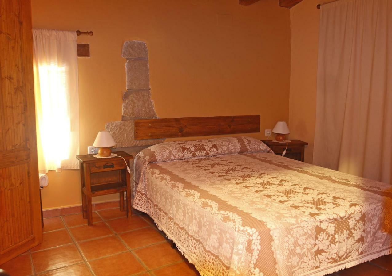 Affittacamere Casa Oliban Arbaniés Esterno foto